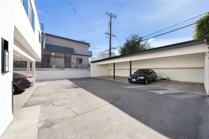 13018 Valleyheart Drive 8, Studio City, California 91604