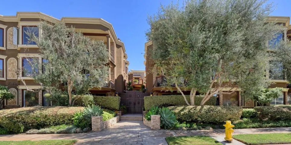 7555 Eads Ave 12, La Jolla, California 92037