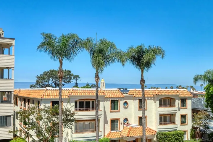 7555 Eads Ave 12, La Jolla, California 92037