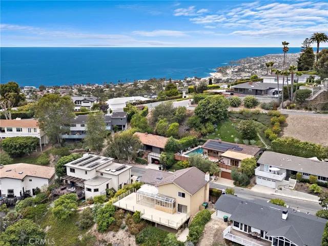 1337 Terrace Way, Laguna Beach, California 92651