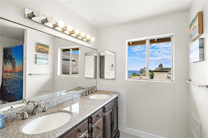 1337 Terrace Way, Laguna Beach, California 92651