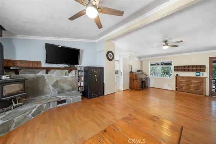 9740 Huer Huero Road, Creston, California 93432