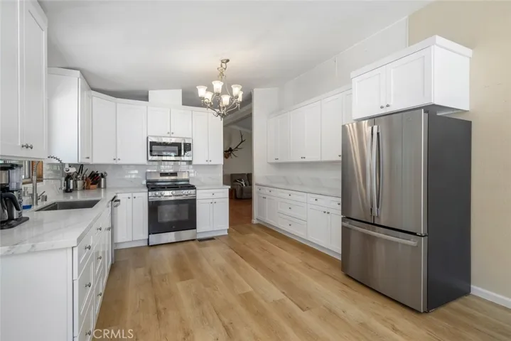9740 Huer Huero Road, Creston, California 93432