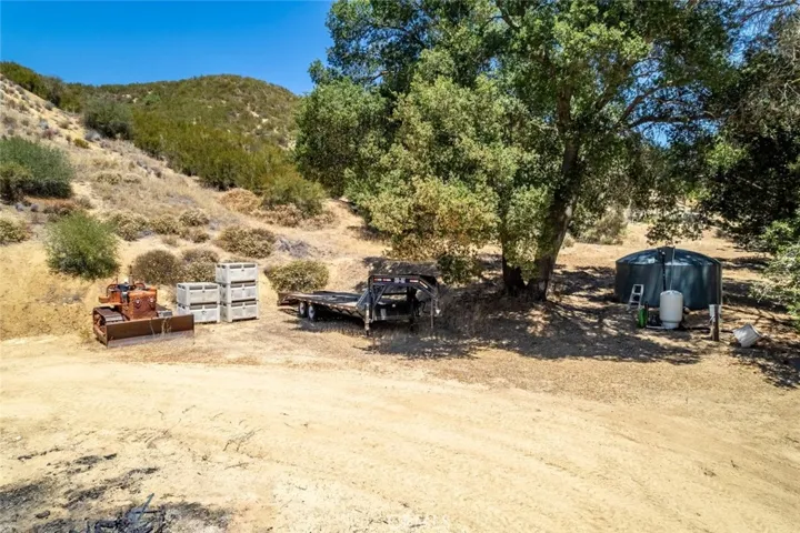 9740 Huer Huero Road, Creston, California 93432