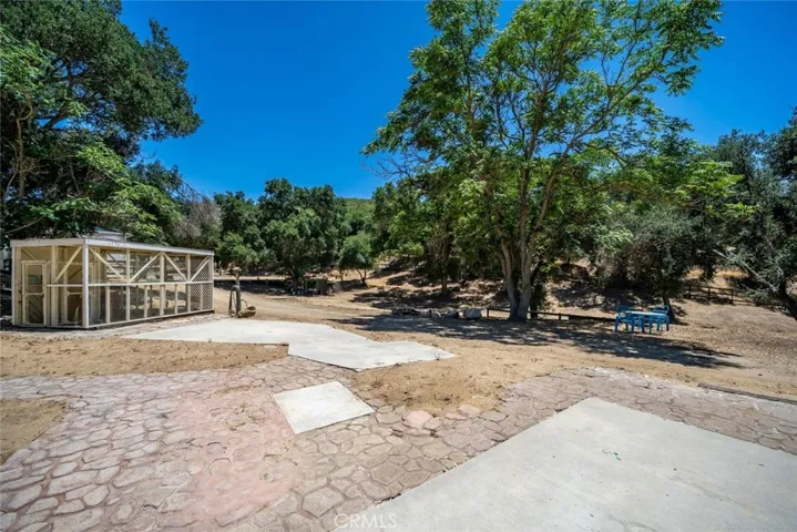 9740 Huer Huero Road, Creston, California 93432