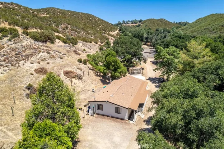 9740 Huer Huero Road, Creston, California 93432
