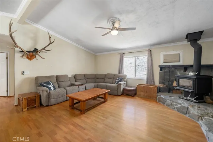 9740 Huer Huero Road, Creston, California 93432
