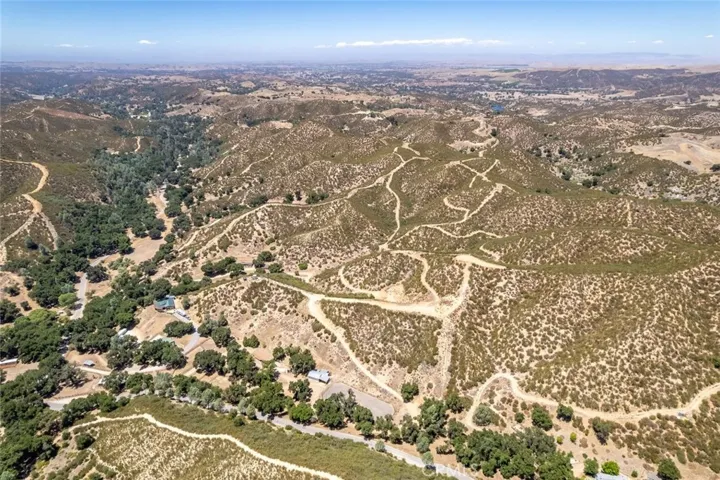 9740 Huer Huero Road, Creston, California 93432