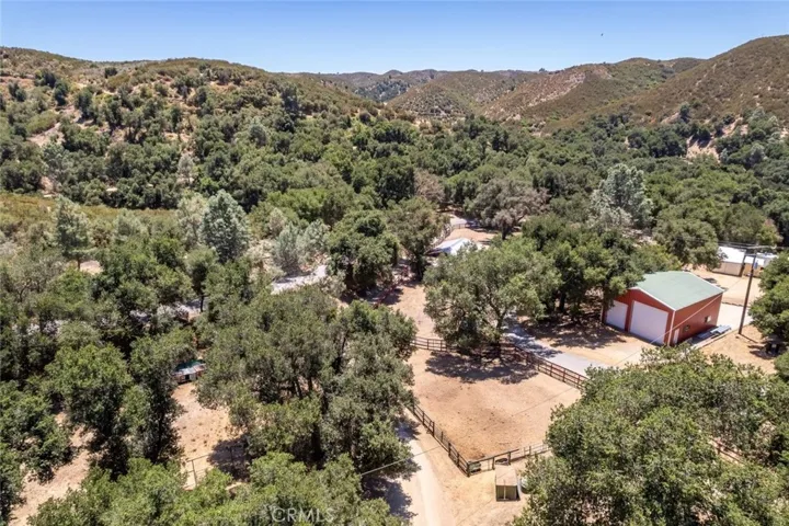 9740 Huer Huero Road, Creston, California 93432