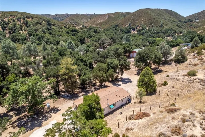 9740 Huer Huero Road, Creston, California 93432