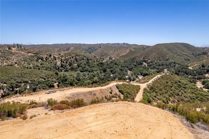 9740 Huer Huero Road, Creston, California 93432