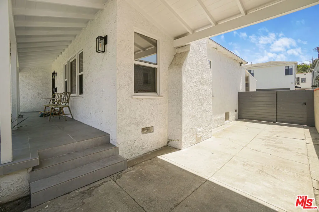 2218 24th Street, Santa Monica, California 90405 — photo 5