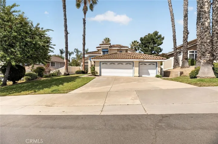 24847 Lincoln Avenue, Murrieta, California 92562