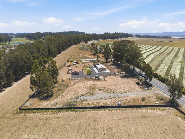 955 Guadalupe Road, Arroyo Grande, California 93420