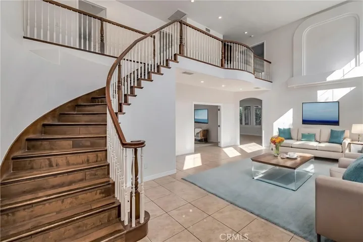19754 Mariposa Creek Way, Porter Ranch, California 91326