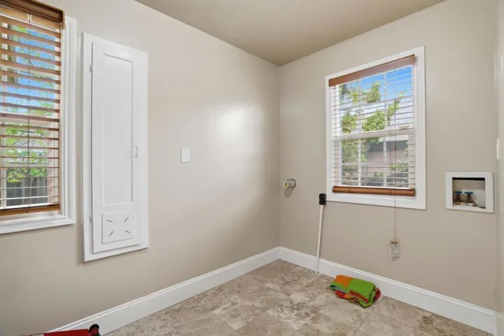 126 W 39th Avenue, San Mateo, California 94403