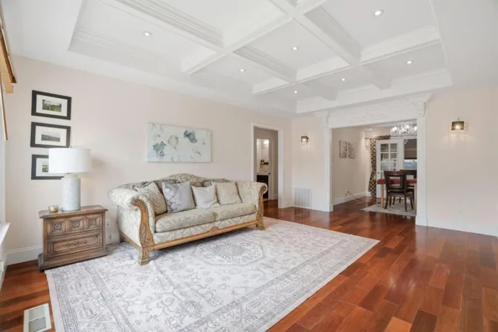 126 W 39th Avenue, San Mateo, California 94403