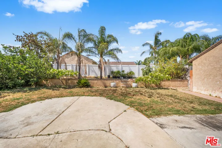 1350 W Morgan Street, Rialto, California 92376