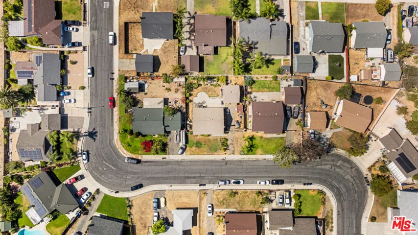 1350 W Morgan Street, Rialto, California 92376