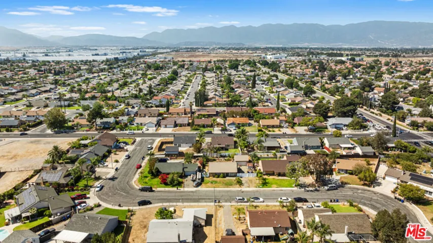 1350 W Morgan Street, Rialto, California 92376