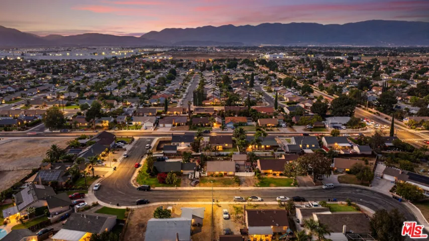 1350 W Morgan Street, Rialto, California 92376
