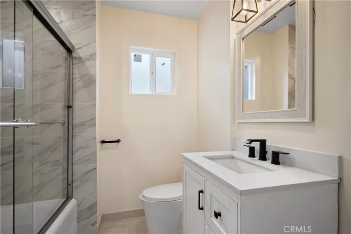 4615 Grand, La Canada Flintridge, California 91011