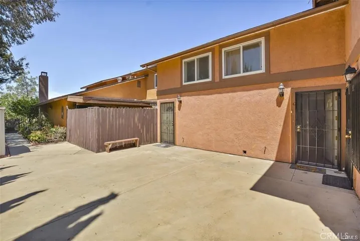 126 Lassen Place D, Ontario, California 91764