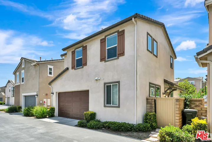 24266 Verdugo Circle, Valencia, California 91354