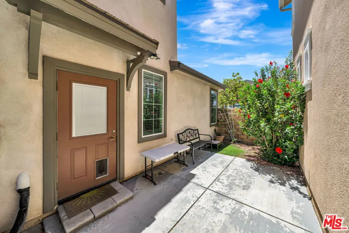 24266 Verdugo Circle, Valencia, California 91354
