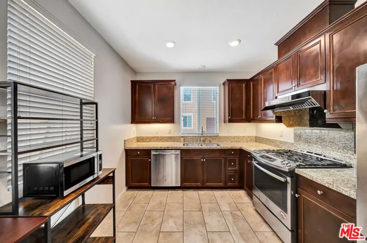 24266 Verdugo Circle, Valencia, California 91354