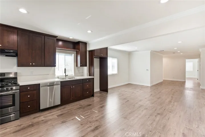 136 N Rampart Boulevard, Los Angeles, California 90026