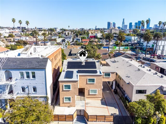136 N Rampart Boulevard, Los Angeles, California 90026