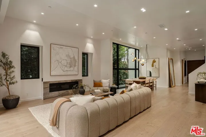 10326 Keswick Avenue, Los Angeles, California 90064