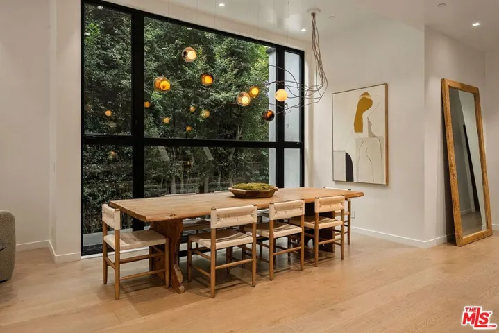 10326 Keswick Avenue, Los Angeles, California 90064