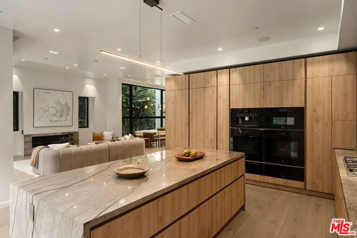 10326 Keswick Avenue, Los Angeles, California 90064