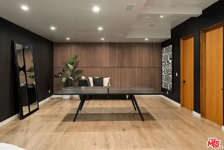 10326 Keswick Avenue, Los Angeles, California 90064