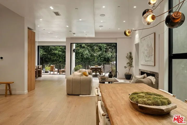 10326 Keswick Avenue, Los Angeles, California 90064