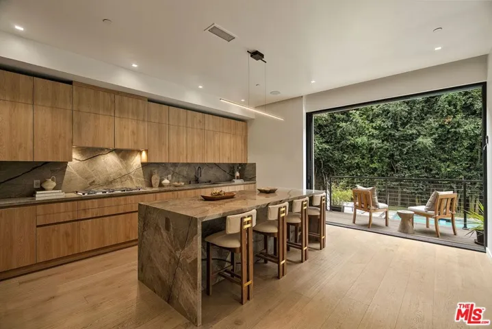 10326 Keswick Avenue, Los Angeles, California 90064
