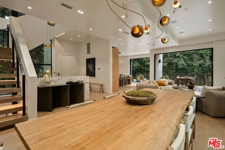 10326 Keswick Avenue, Los Angeles, California 90064