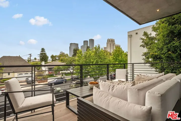 10326 Keswick Avenue, Los Angeles, California 90064