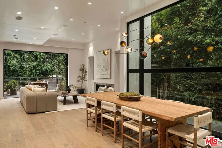 10326 Keswick Avenue, Los Angeles, California 90064