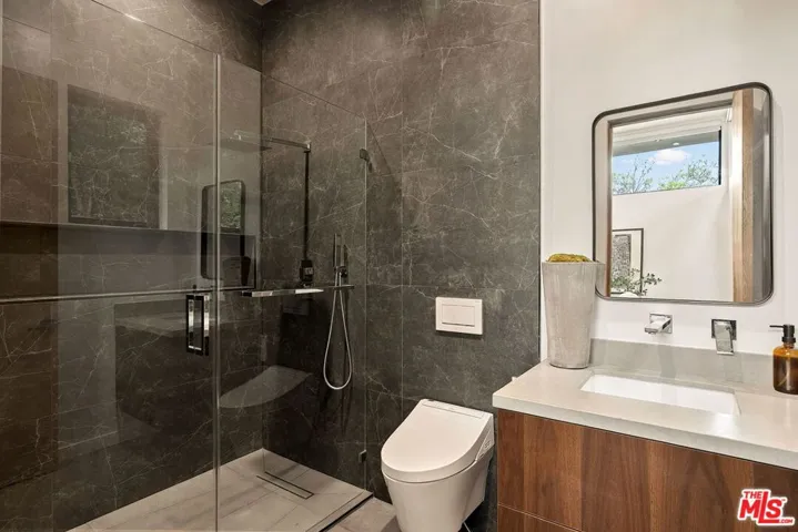 10326 Keswick Avenue, Los Angeles, California 90064