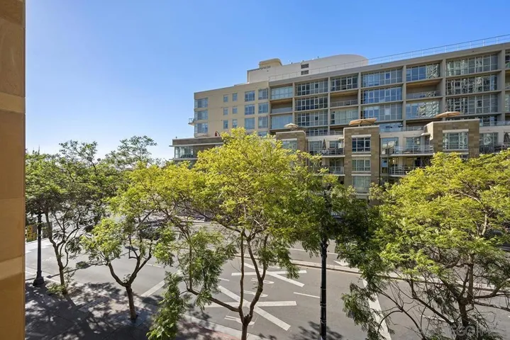 1325 Pacific Highway 313, San Diego, California 92101