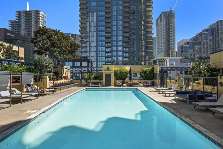 1325 Pacific Highway 313, San Diego, California 92101