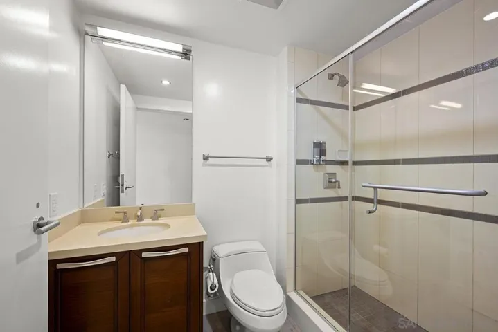 1325 Pacific Highway 313, San Diego, California 92101