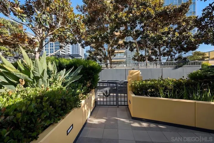 1325 Pacific Highway 313, San Diego, California 92101