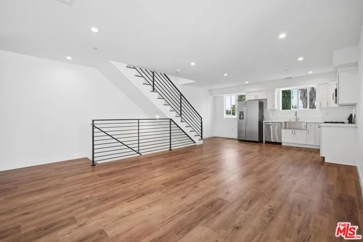 6334 1/2 Beck Avenue, North Hollywood, California 91606