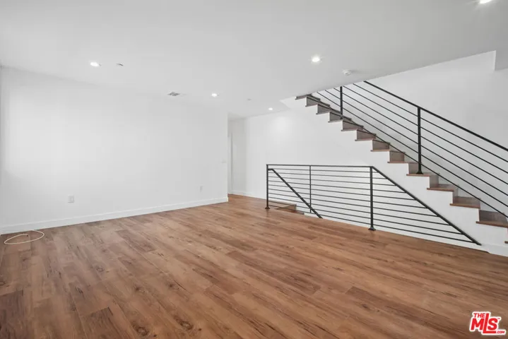 6334 1/2 Beck Avenue, North Hollywood, California 91606