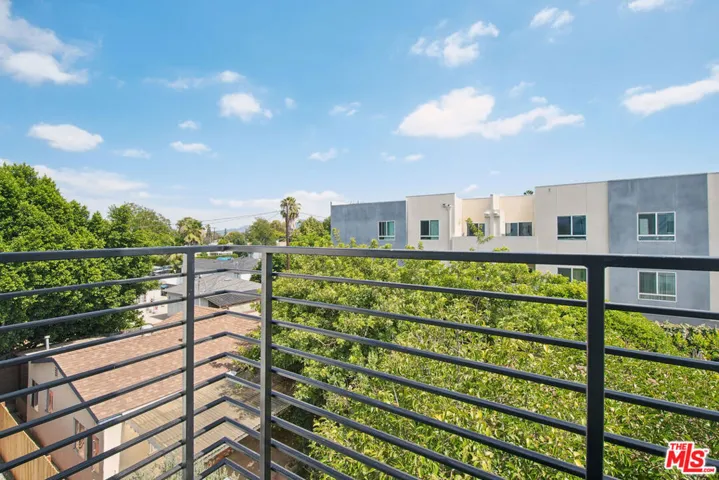 6334 1/2 Beck Avenue, North Hollywood, California 91606