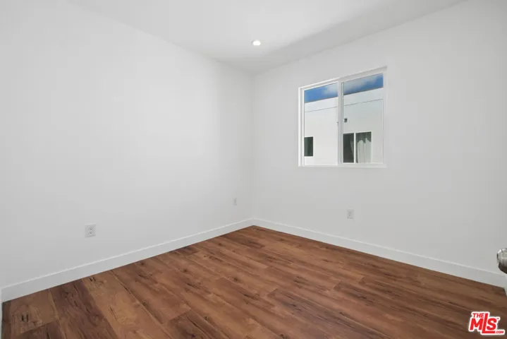 6334 1/2 Beck Avenue, North Hollywood, California 91606